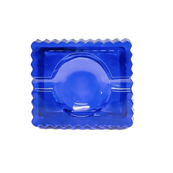 Vintage MCM Cobalt Blue Square Ashtray 2 Slots - Picture 4 of 5